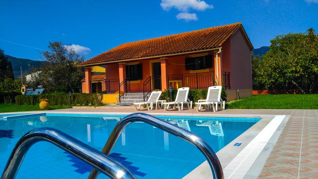 Gregory-Vassilis Apartments Dassia  Exterior photo